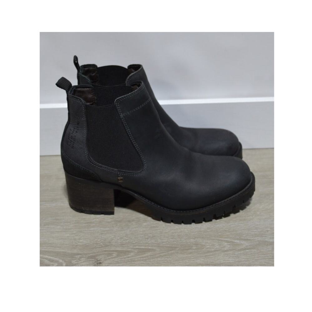 Bull Boxer Cory Chunky Black Leather Chelsea Heeled Ankle Boots Size 9